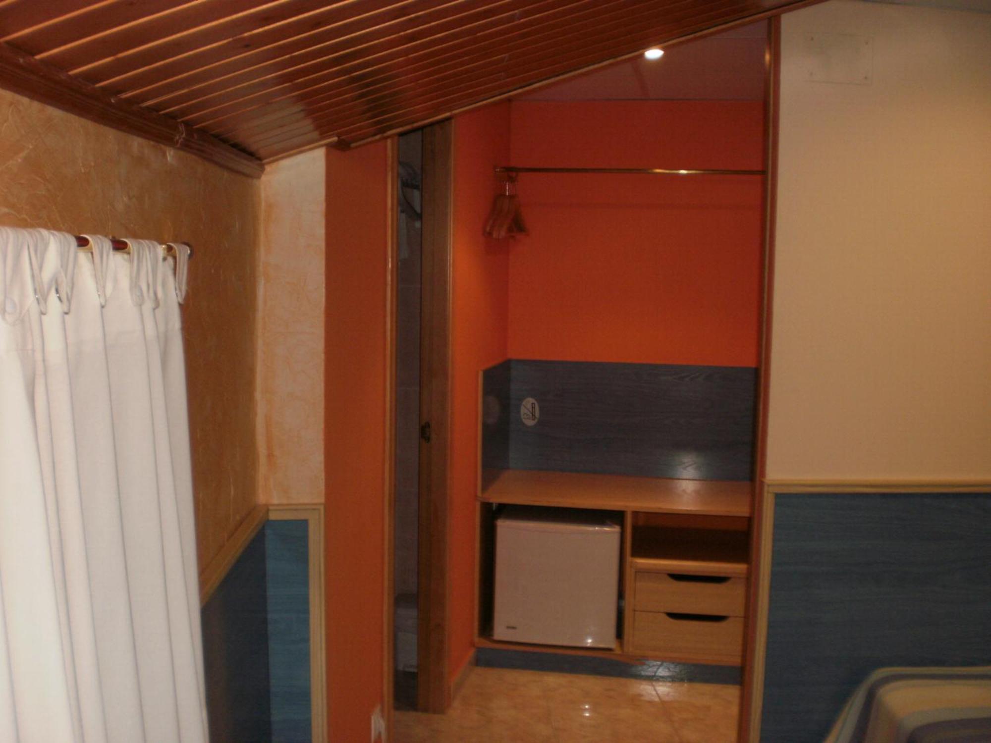 Hostal El Cartero Teruel Exterior foto